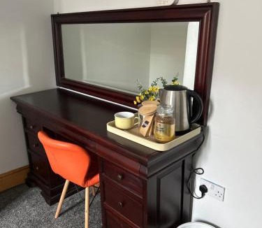 Wadsworth House | Hebden Rooms