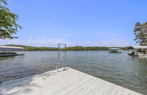 Wilkesboro House | Heron Hideaway
