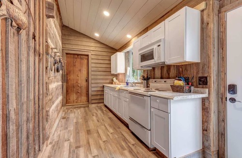 Cadiz Cabin | Hickory Haven Cozy Lakefront Escape + Dock