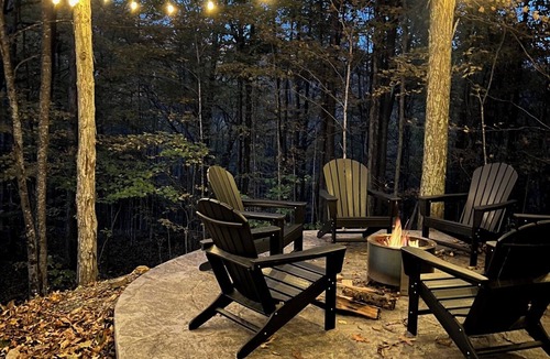 Boone Cabin | Hickory Hollow: Boone's Best Adventures