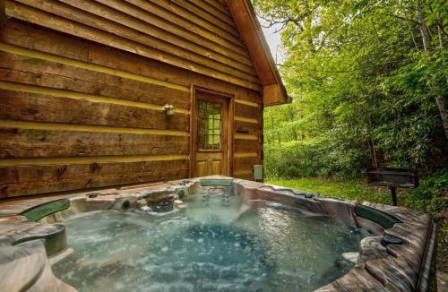 Fleetwood House | Hidden Creek Cabin
