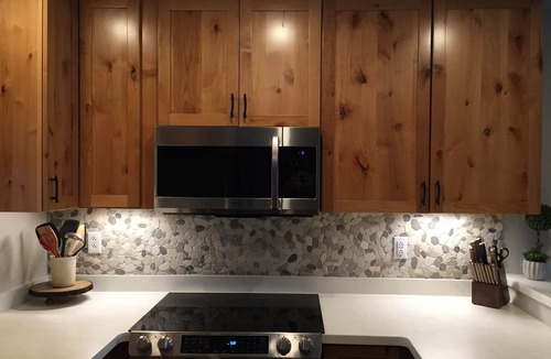 Burnsville Cabin | Hidden Mountain Gem with Fantastic Views!