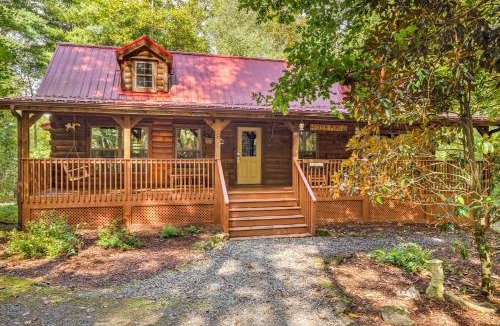 Alexander House | Hidden Pond by Carolina Mornings