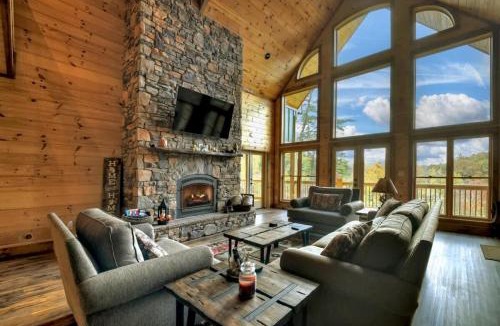 Unaka House | Hidden Valley Hideaway