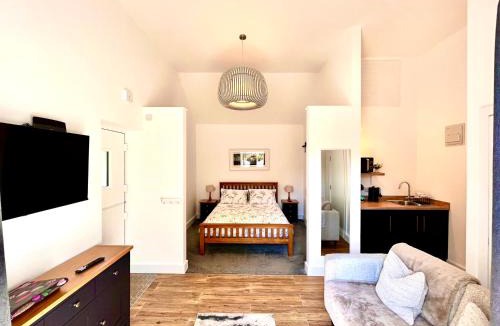 Waterhead Apartment | Hideaway Suite