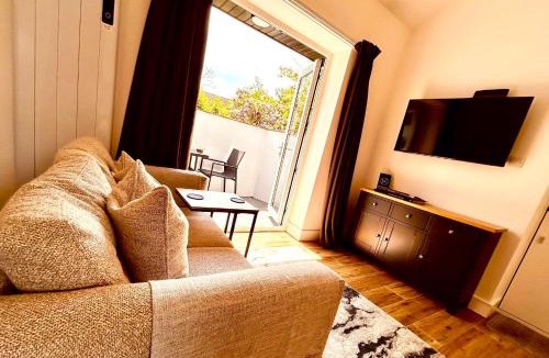 Waterhead Apartment | Hideaway Suite