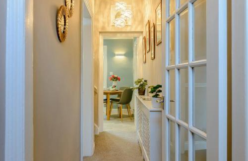 Amble House | High Haven