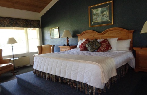 Roaring Gap Hotel | High Meadows Inn