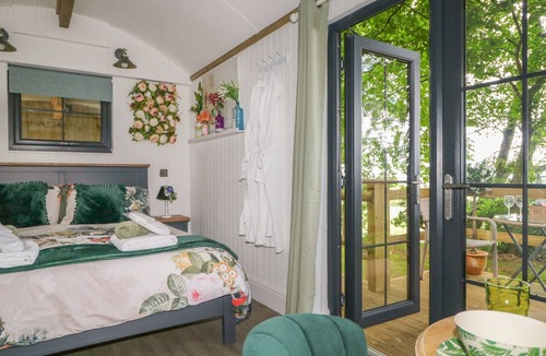 Wing Cottage | HIGH RIGG SHEPHERD'S HIDEAWAY, pet friendly in Brampton, Cumbria