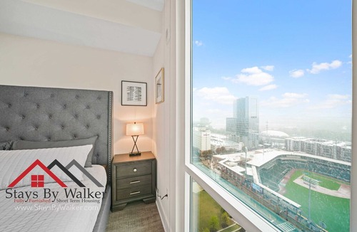 Charlotte Center City Condo | High Rise Lux Condo + King Bed + 22nd Floor Great Views!