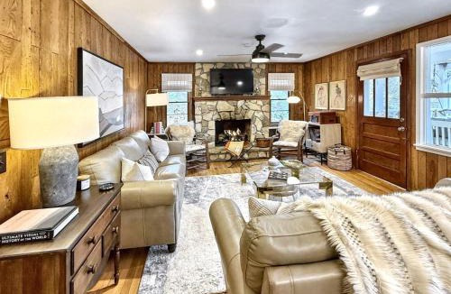 Lake Sequoyah House | Highlands Hideout