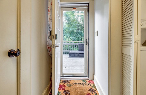 Burgaw Apartment | Hike & Bike On-Site: Burgaw Apt - 4 Mi to River