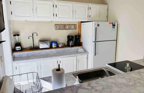 Beech Mountain Condo | Hike, Relax, Bike! All Your Vacation Needs! Pets!
