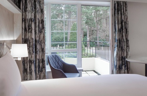 Cobham Hotel | Hilton Cobham