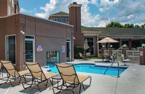 Pineville Hotel | Hilton Garden Inn Charlotte Pineville