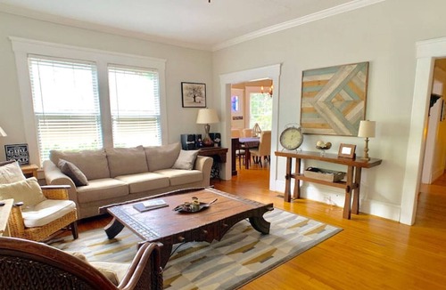 Plaza Midwood House | Historic Bungalow walking distance to everything in Plaza Midwood