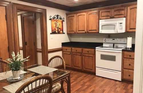 New Bern Condo | Historic Downtown New Bern Condo -2 Bedrooms