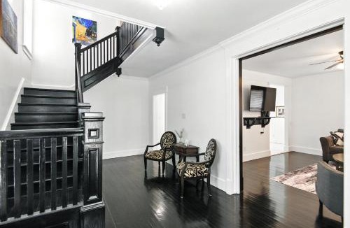 Elizabeth City House | Historic Elegance in the Heart of Elizabeth City home