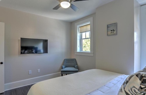 Asheville House | Historic King James Unit 6