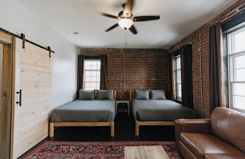 Cave City Apartment | Historic Loft Stay Near Mammoth Cave National Park