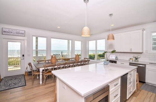Holden Beach House | Hobbs Realty - “The Chick's Beach House” | Spacious Oceanfront w/Luxury Amenities & Private Pool