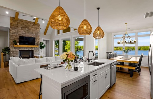 Mount Mourne House | Hogan Crest w/Heated Pool & Optional Boat Rental