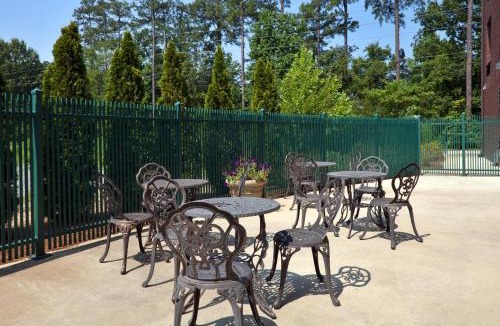 Crestline Heights Hotel | Holiday Inn Express Hotel & Suites Birmingham - Inverness 280 by IHG
