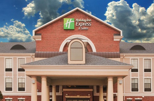 Morehead City Hotel | Holiday Inn Express & Suites - Morehead City, an IHG Hotel