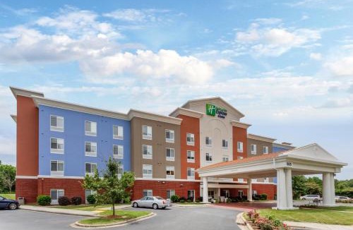 Arrowood Hotel | Holiday Inn Express Arrowood by IHG