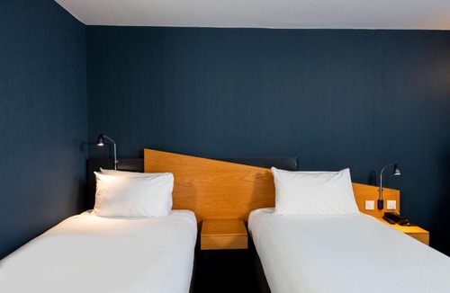 Clyst St Mary Hotel | Holiday Inn Express Exeter East by IHG