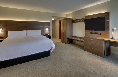 Horse Cave Hotel | Holiday Inn Express Horse Cave by IHG