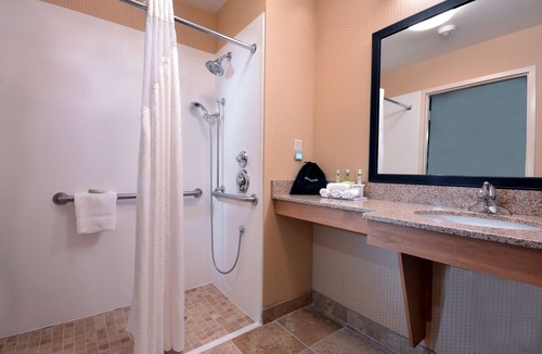 Archdale Hotel | Holiday Inn Express Hotel & Suites High Point South by IHG