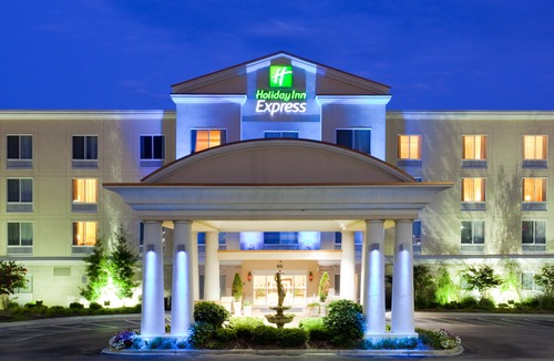 Kannapolis Hotel | Holiday Inn Express Hotel & Suites - Concord, an IHG Hotel