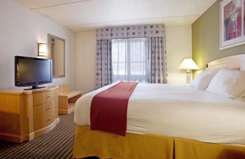 Mooresville Hotel | Holiday Inn Express Hotel & Suites Mooresville - Lake Norman by IHG