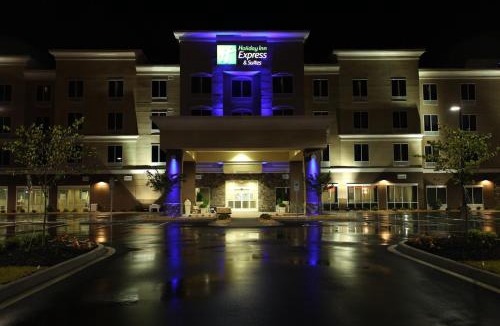 Goldsboro Hotel | Holiday Inn Express Hotel & Suites Goldsboro - Base Area by IHG