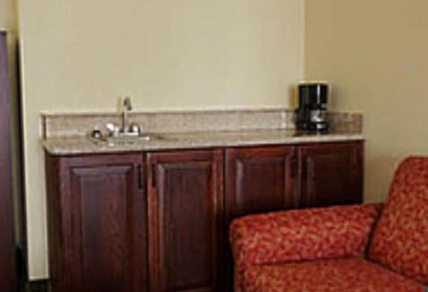 Lexington Hotel | Holiday Inn Express & Suites Lexington North West-The Vineyard by IHG
