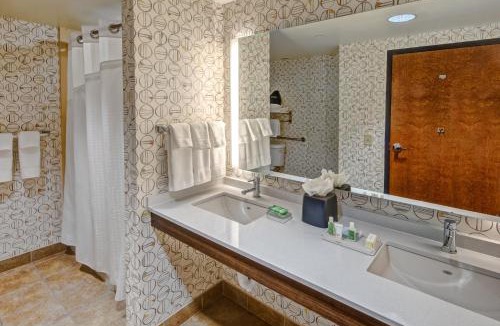 Rocky Mount Hotel | Holiday Inn Rocky Mount I-95 @ US 64 by IHG