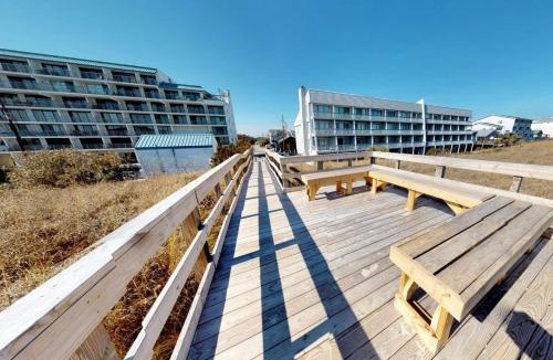 Wilmington Beach House | Hollis House
