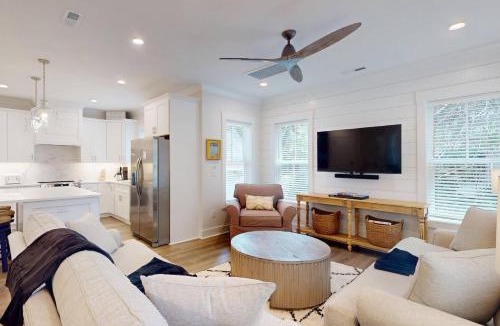 Bald Head Island House | Holly Creek Cottage