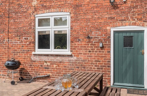 Lincoln House | Holly Farm - Five Bedroom House, Sleeps 10