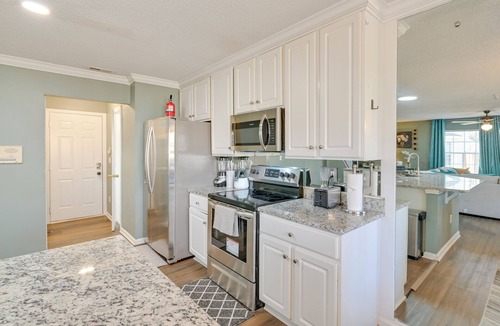 Paw Creek House | Home 9 Mi to Uptown Charlotte: Dogs Welcome!
