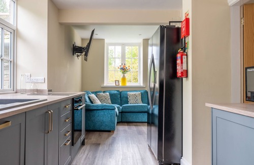 Graythwaite House | Home Farmhouse - sleeps 8 guests in 4 bedrooms