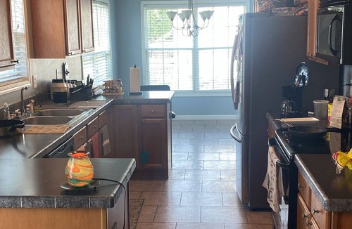 Greenville House | Home From Home Get Away- 3 Bed 2 Bath- 1 Acre of Land