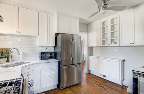 Lindley Park House | Home in sought after centrally located Lindley Park neighborhood.