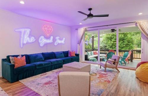 Southwest Raleigh House | Home Near Lenovo Center and Carter Finley
