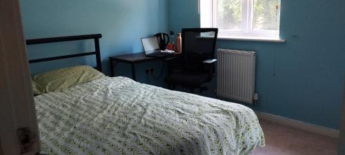 Basingstoke House | Home stay