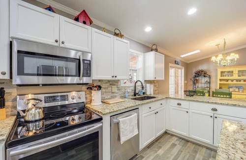 Charter Hills House | Home w/Game Room, Hot Tub & Jacuzzi!