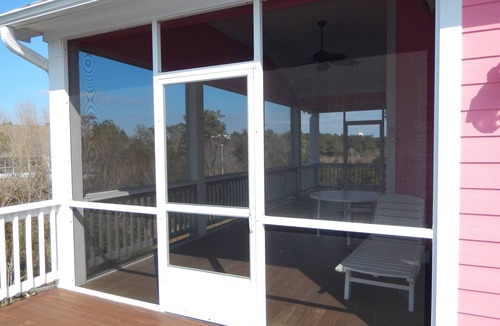 Emerald Isle House | Home with golf cart,community pool,easy access,Spinnakers Reach community