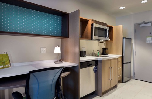 Belmont Historic District Hotel | Home2 Suites by Hilton Charlotte Belmont