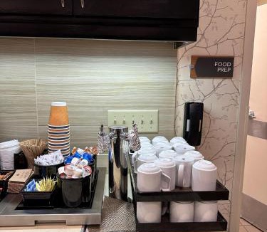 Charlotte Hotel | Homewood Suites by Hilton Charlotte Ballantyne, NC